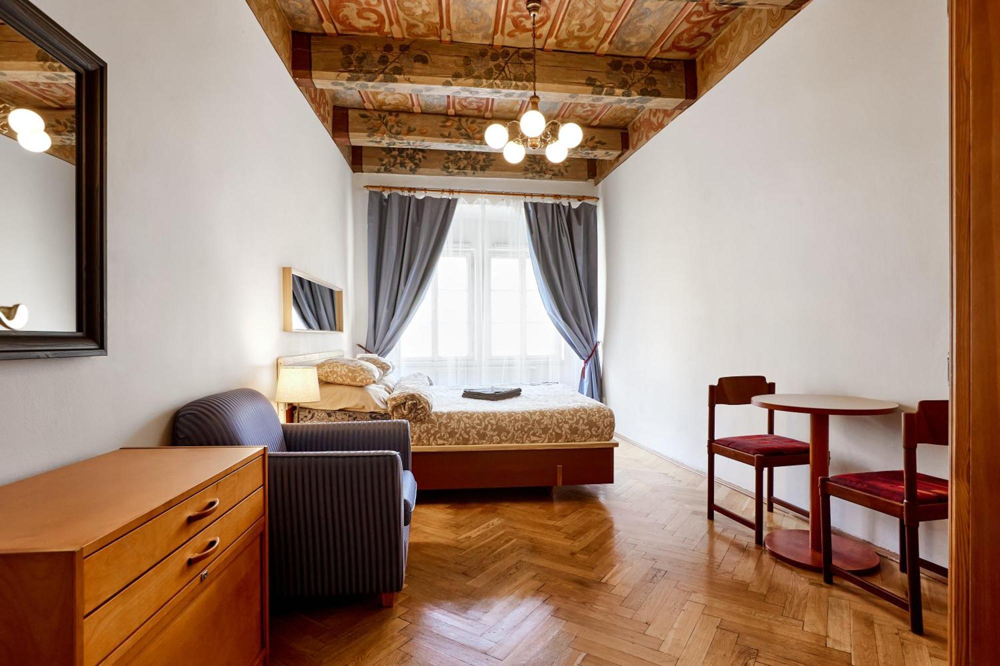 At The Blue Lion & Parking Assistance Apartment Praga Exterior foto
