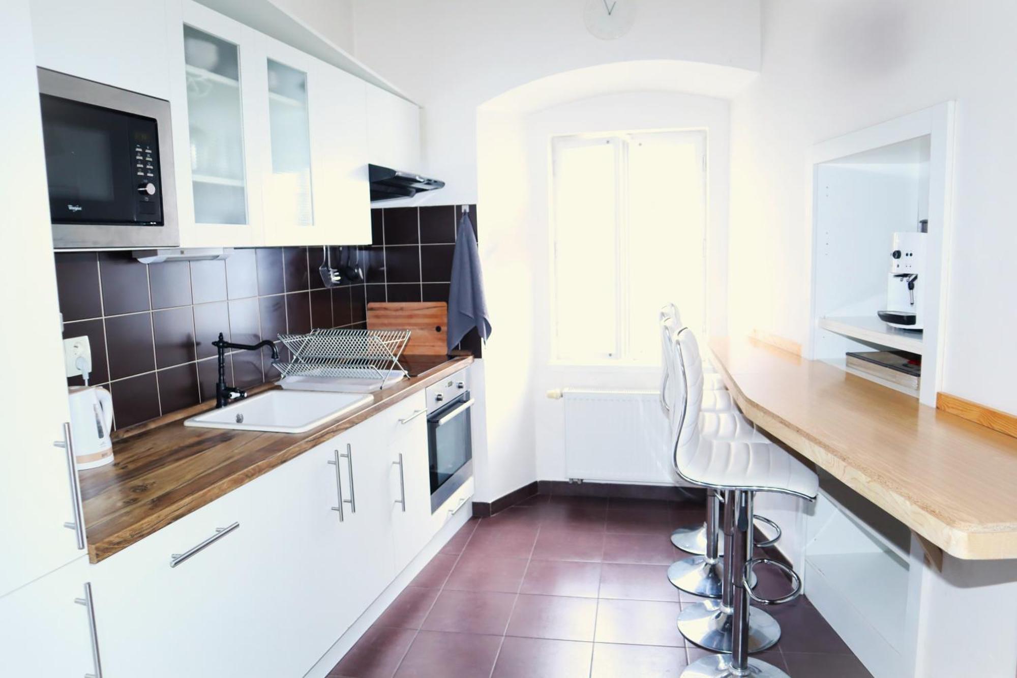 At The Blue Lion & Parking Assistance Apartment Praga Exterior foto